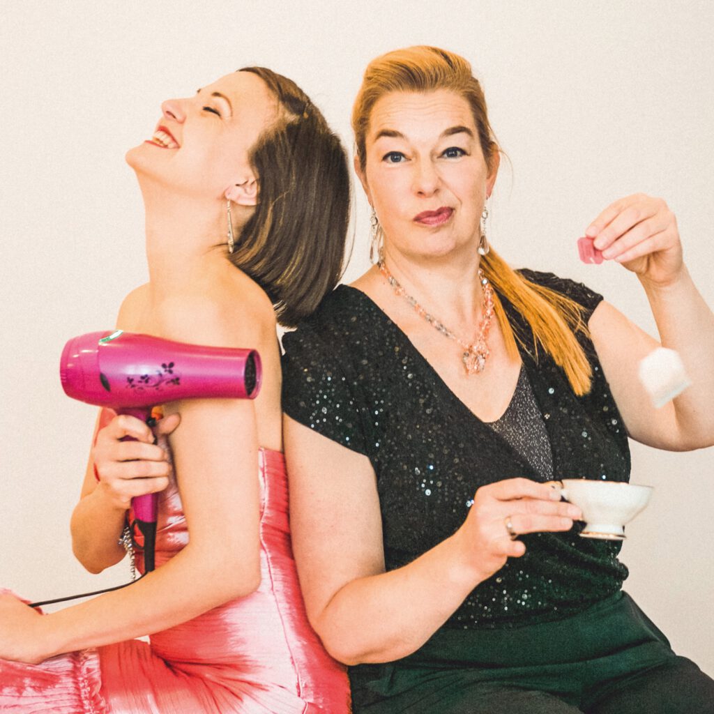 Zur Sache, Frau B.! Duo Bremerich-Broneske im Altstadttheater Köpenick